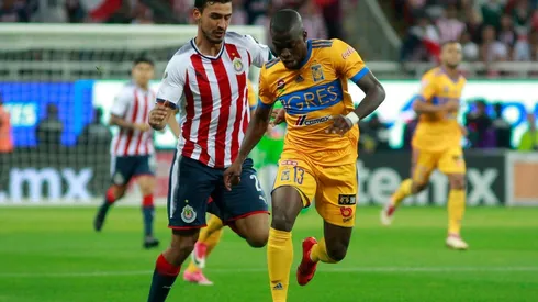 Real Oviedo le ofreció contrato a Oswaldo Alanís.