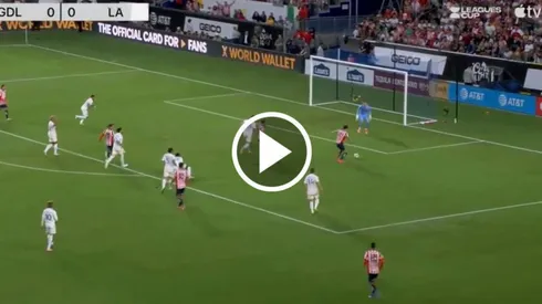 Mozo hizo vibrar a los chivahermanos.