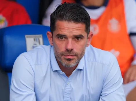 Fernando Gago expone la directiva de Chivas con los fichajes que realizaron