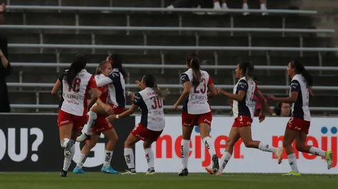 ¿Por qué se retrasó Chivas Femenil vs. Gotham FC?