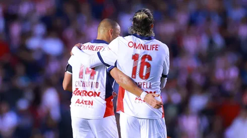 ¿Por qué no juegan Cade Cowell ni Chicharito contra Monterrey?