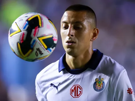 La postura del Piojo Alvarado sobre una salida de Chivas