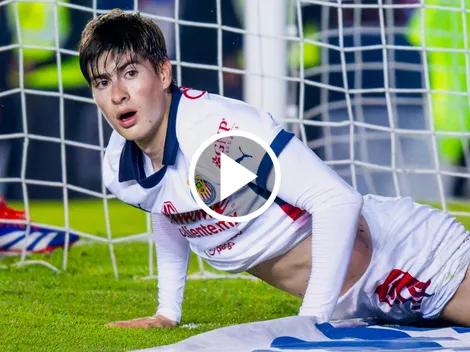 Hormiga González tuvo dos chances claras en Chivas vs. Cruz Azul