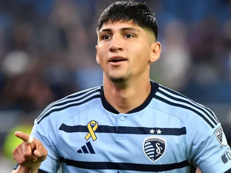 Alan Pulido anotó dos golazos ¿Chivas debe buscarlo?