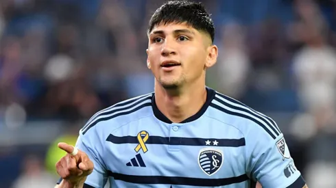 Puligol anotó doblete.