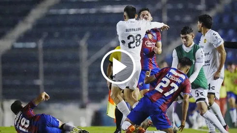 Luis Ruiz Bustillos había lesionado a un jugador de Chivas.