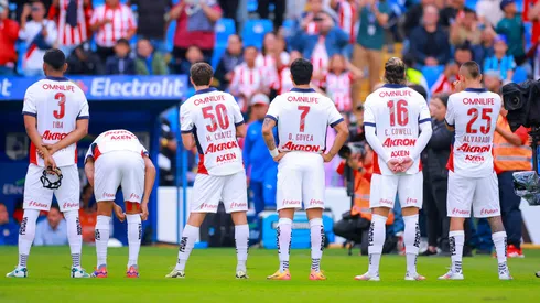 Chivas se enfrenta a Caimanes de Colima.