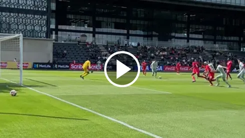 Golazo de José Castillo.