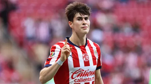 La 'Hormiga' González se convirtió en el goleador de Chivas