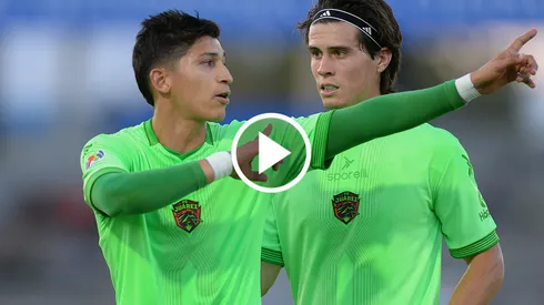 Afición de Chivas estalló contra Dieter Villalpando y Ángel Zaldívar.