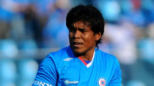 Melvin Brown en un juego de La Máquina.