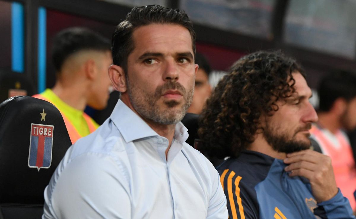 Fernando Gago tuvo un humillante debut en Boca Juniors - Rebaño Pasión
