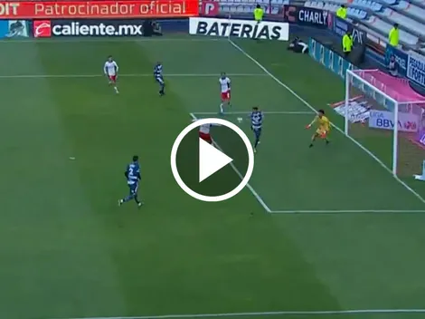 El gol del Piojo Alvarado vs. Pachuca