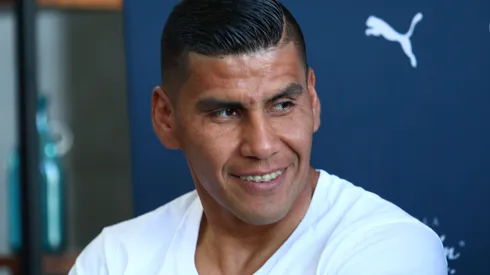 Carlos Salcido volvería a Chivas para el Clausura 2025