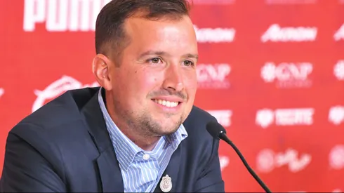 Fran Pérez y el comité deportivo de Chivas analizan un perfil europeo de peso internacional para Chivas