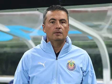 El compromiso que no permite a Arturo Ortega quedarse en Chivas