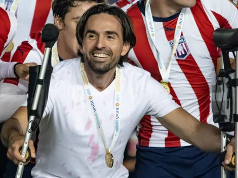 Espinoza toma la delantera en Chivas por encima de Mora