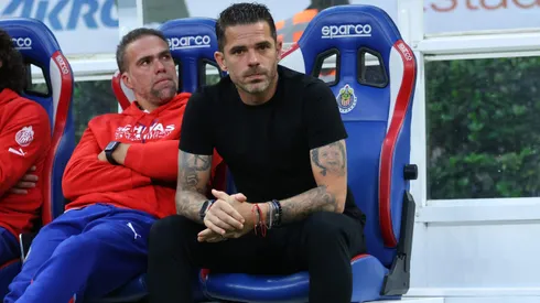 Fernando Gago pudiera despedirse de Chivas lejos de Guadalajara