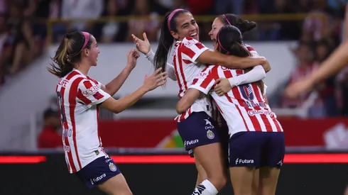 Festejo de Chivas Femenil ante Tijuana.