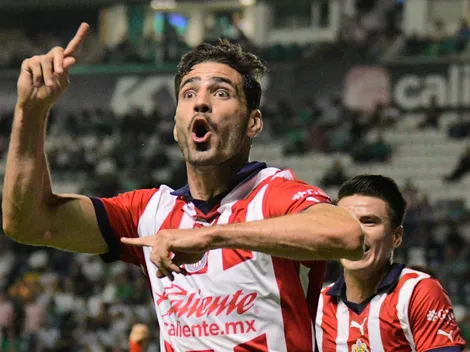 Briseño filtra si Gago deja Chivas para ir a Boca Juniors