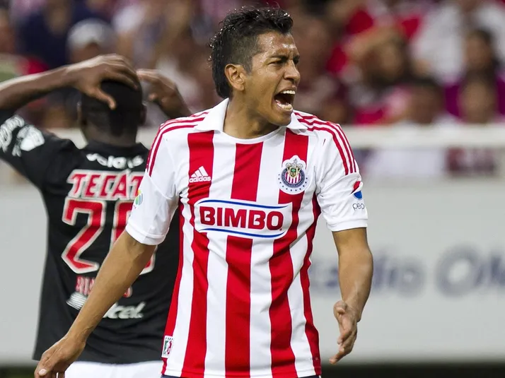 Campeón con Chivas explica la crisis: "Futbolistas por otra cosa..."