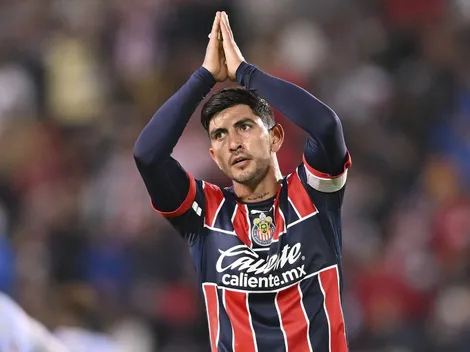 Las dos interesantes ofertas que tiene Chivas para dejar ir a Víctor Guzmán