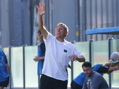 Afición celebró despido del nuevo DT de Chivas Femenil