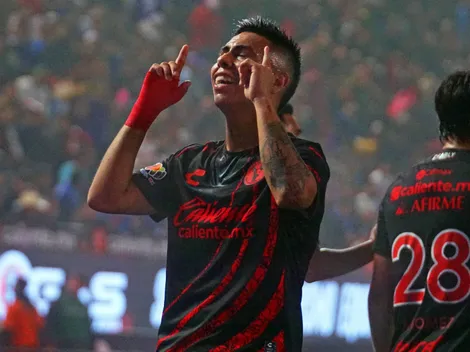 Efraín Álvarez sonó para Chivas antes de llegar a Xolos
