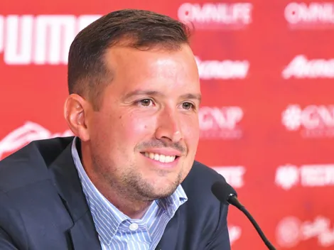 Directiva de Chivas ya habría viajado a Europa por su entrenador