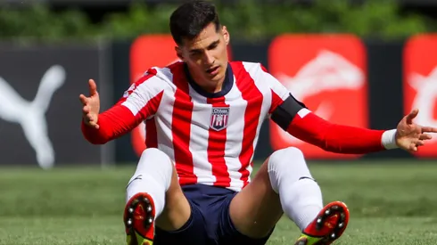 Jesús González perdió la titularidad en Chivas.