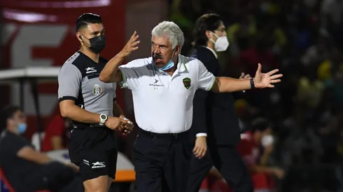 Tuca fue claro y contundente por el funcionamiento de Chivas.