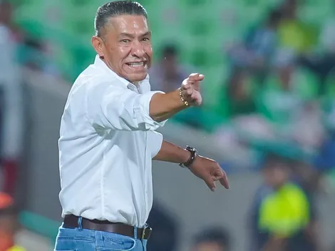 Nacho Ambriz, DT de Santos, advirtió a la Liga MX sobre Chivas