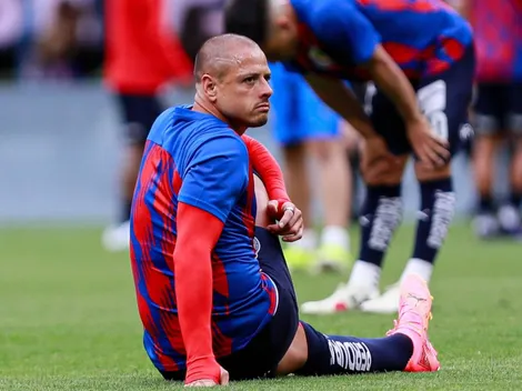 Chivas protege a Chicharito de una nueva lesión