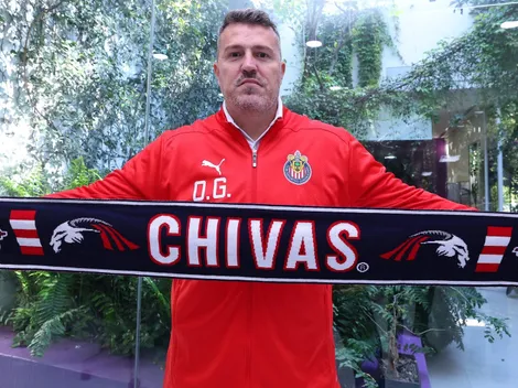 Óscar García fue presentado por Amaury Vergara y así reaccionó la afición