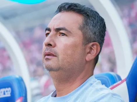 Arturo Ortega no se va: tiene nuevo cargo en Chivas