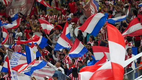 Chivas podrá jugar con público en el Estadio Akron.