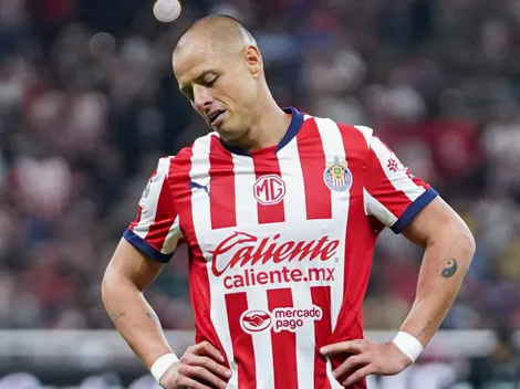 El mal ejemplo de Chicharito Hernández en medio de horas difíciles para Chivas