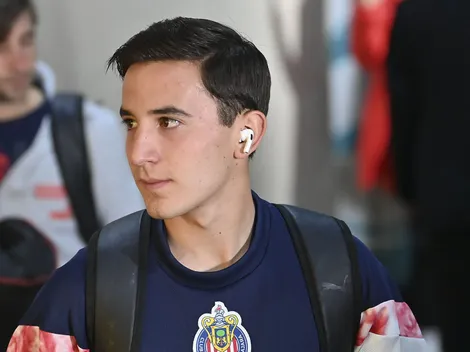 Pérez Bouquet queda fuera de Chivas y tiene nuevo club