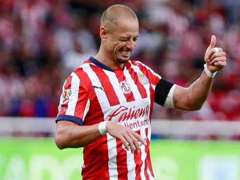 Chicharito Hernández viajó a Zacatecas para sumarse a la pretemporada de Chivas