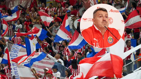 Afición aplaude a Óscar García Junyent.