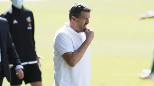 Óscar García Junyent comienza a tomar sus primeras decisiones en Chivas.