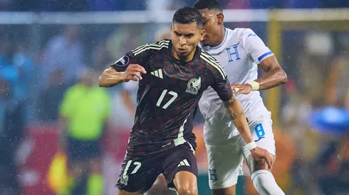 Orbelín Pineda llega con experiencia en la Selección Mexicana.