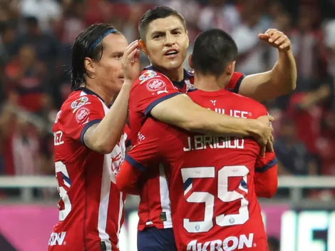 Pachuca ficharía a un jugador de Chivas que no pudo ser evaluado por Óscar García