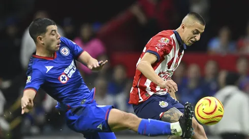 La Máquina y Chivas han hecho importantes negociaciones en años recientes.