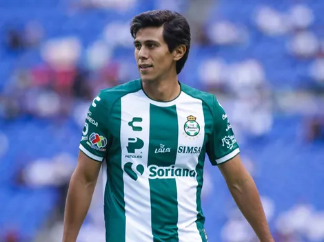 Macías hace temblar al Rebaño Sagrado con un doblete para Santos