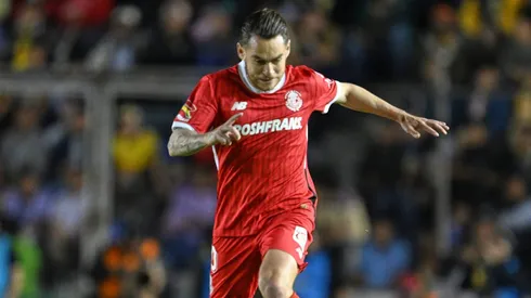 Jesús Angulo aparecería entre los pretendidos por Chivas.