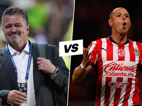 Chicharito le negó entrevista a Carlos Hermosillo