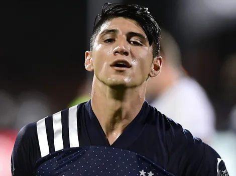 ¿Por qué Alan Pulido no entrenó con Chivas?