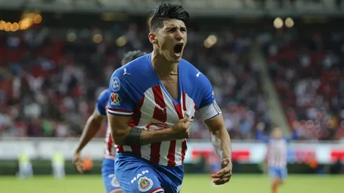 Chivas, imposibilitado de hacer oficial traspaso de Alan Pulido