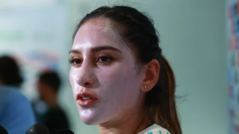 La defensora del Rebaño noi jugó de último minuto ante Santos.